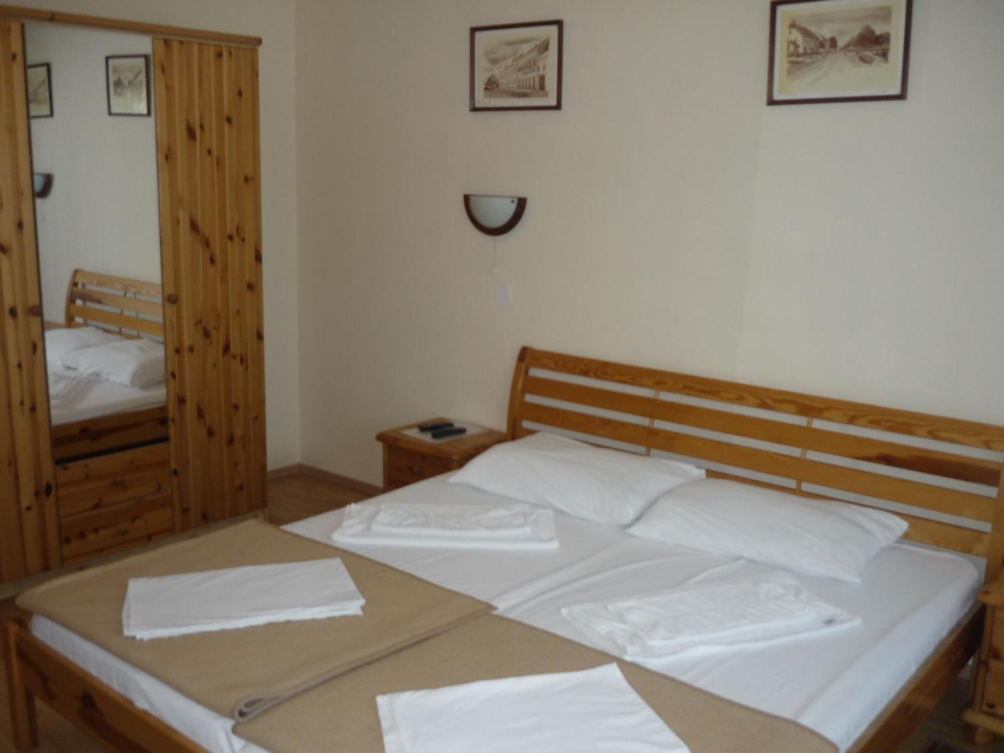 Rooms Bijela Ruza Velika Gorica Exterior foto
