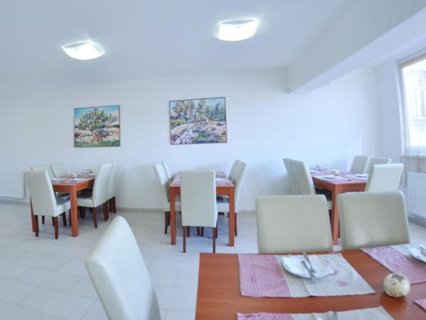 Rooms Bijela Ruza Velika Gorica Restaurant foto